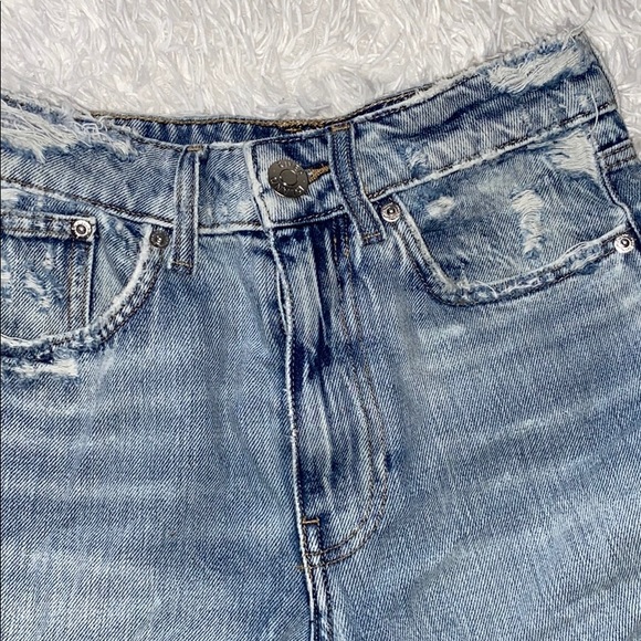 New Light Blue River Island Mom Jeans - Picture 5 of 8